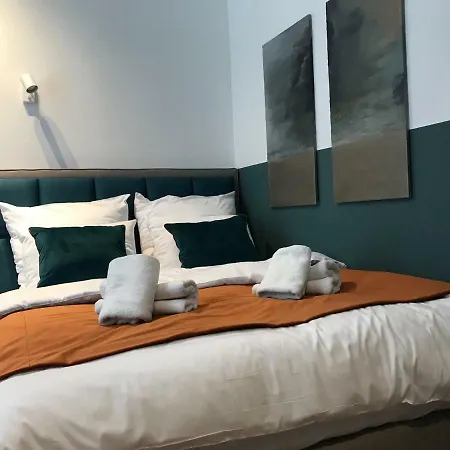 Good Bed - Elegant Heart Of * Krakov